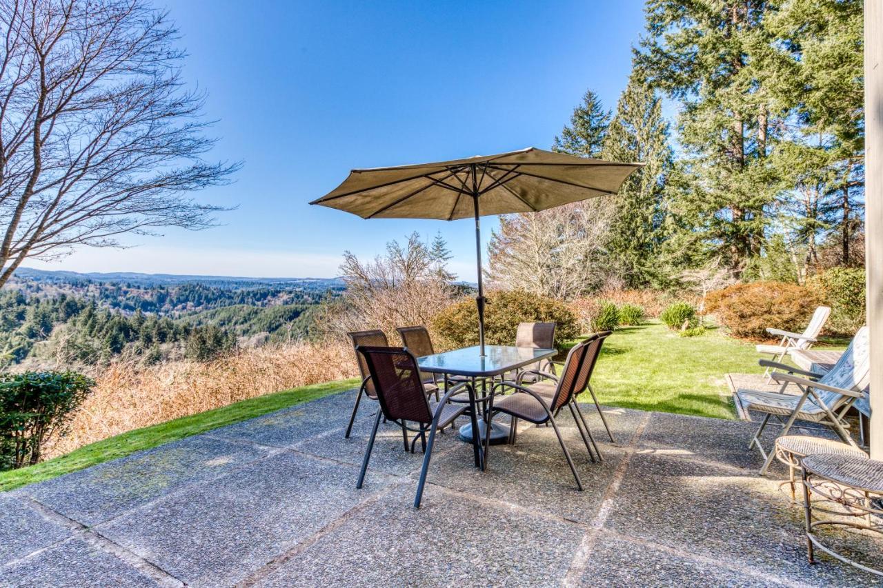 Forest Ridge Retreat Coos Bay Exteriör bild